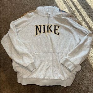 Nike Sweatshirt